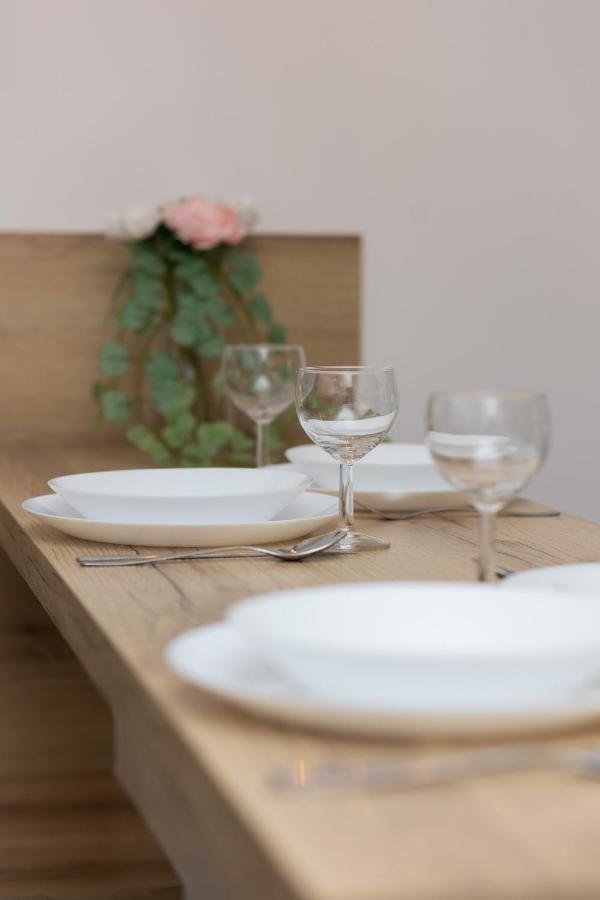 Roomy Apartment Oczapowskiego In Bielany By Noclegi Renters Varšava Exteriér fotografie