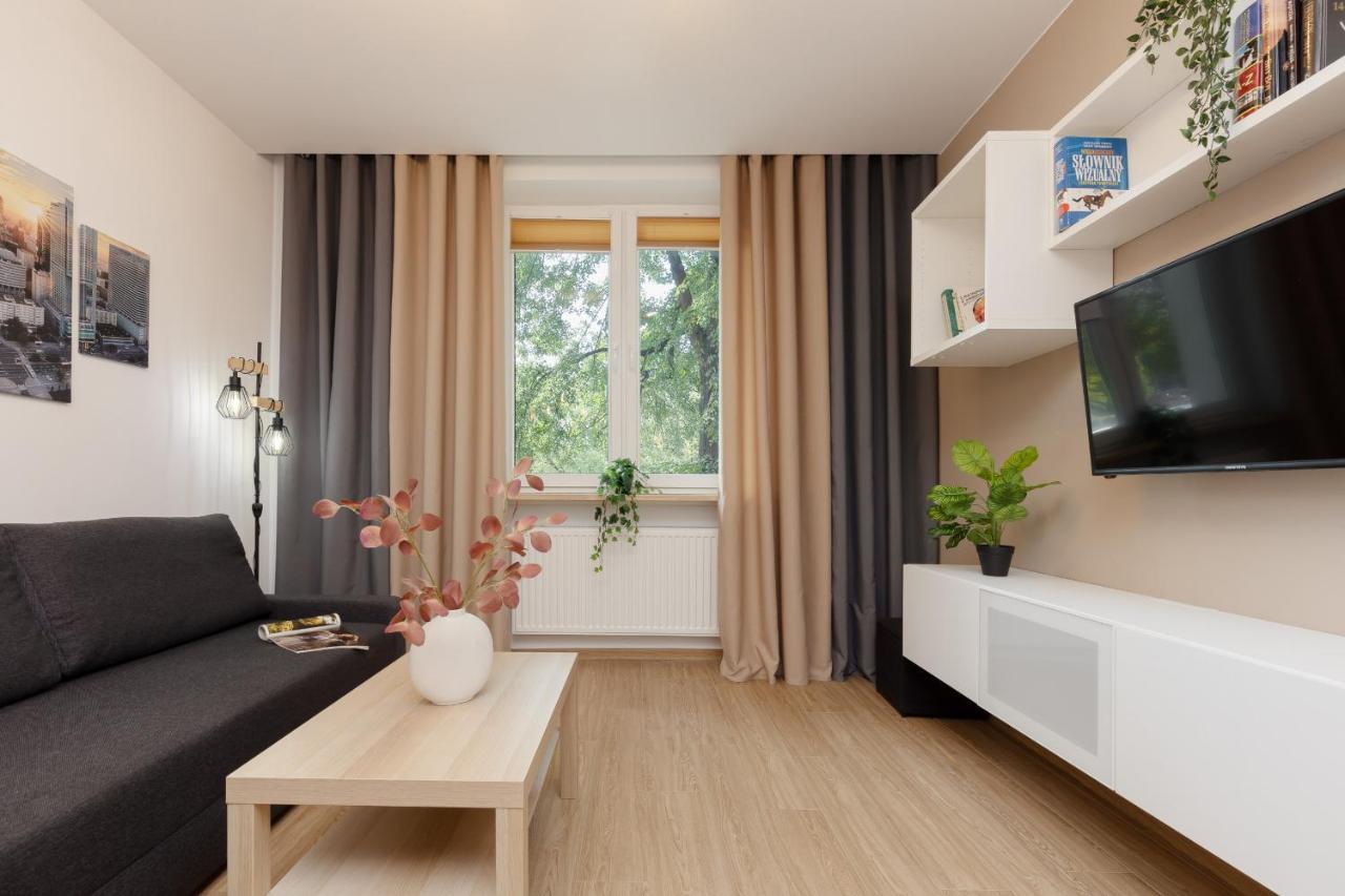 Roomy Apartment Oczapowskiego In Bielany By Noclegi Renters Varšava Exteriér fotografie